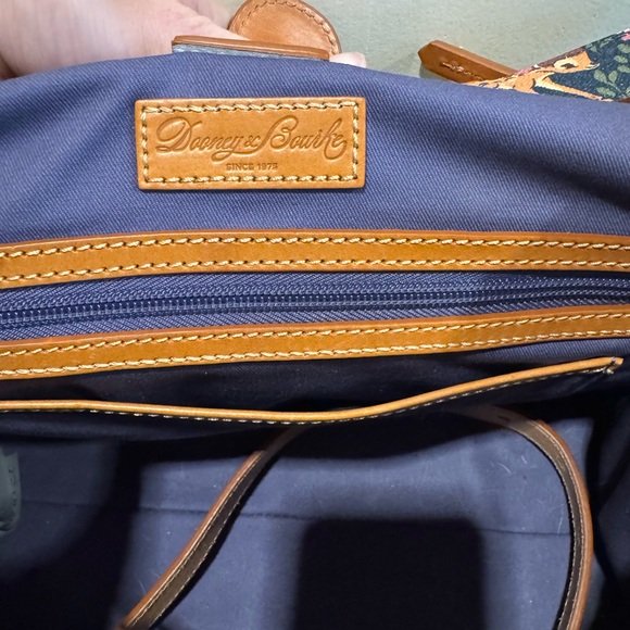 Dooney & Bourke bambi Crossbody Bag with Floral Print - Picture 6 of 8